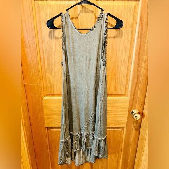 POL Antique Green Sleeveless Dress with Back Cut Out & Tie Bead Accents - Picture 2 of 9